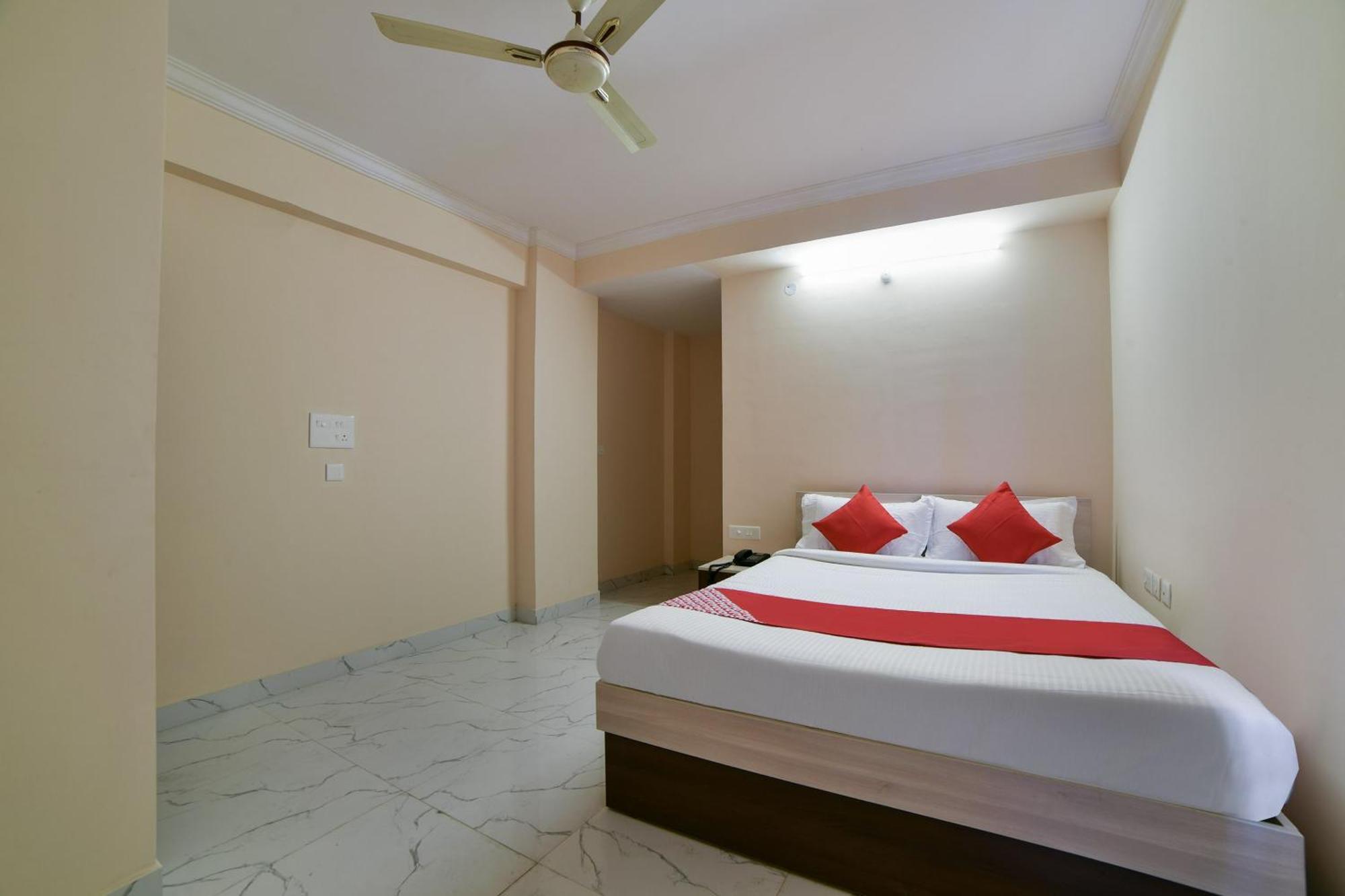 Hotel O Opal Residency Hyderabad Esterno foto