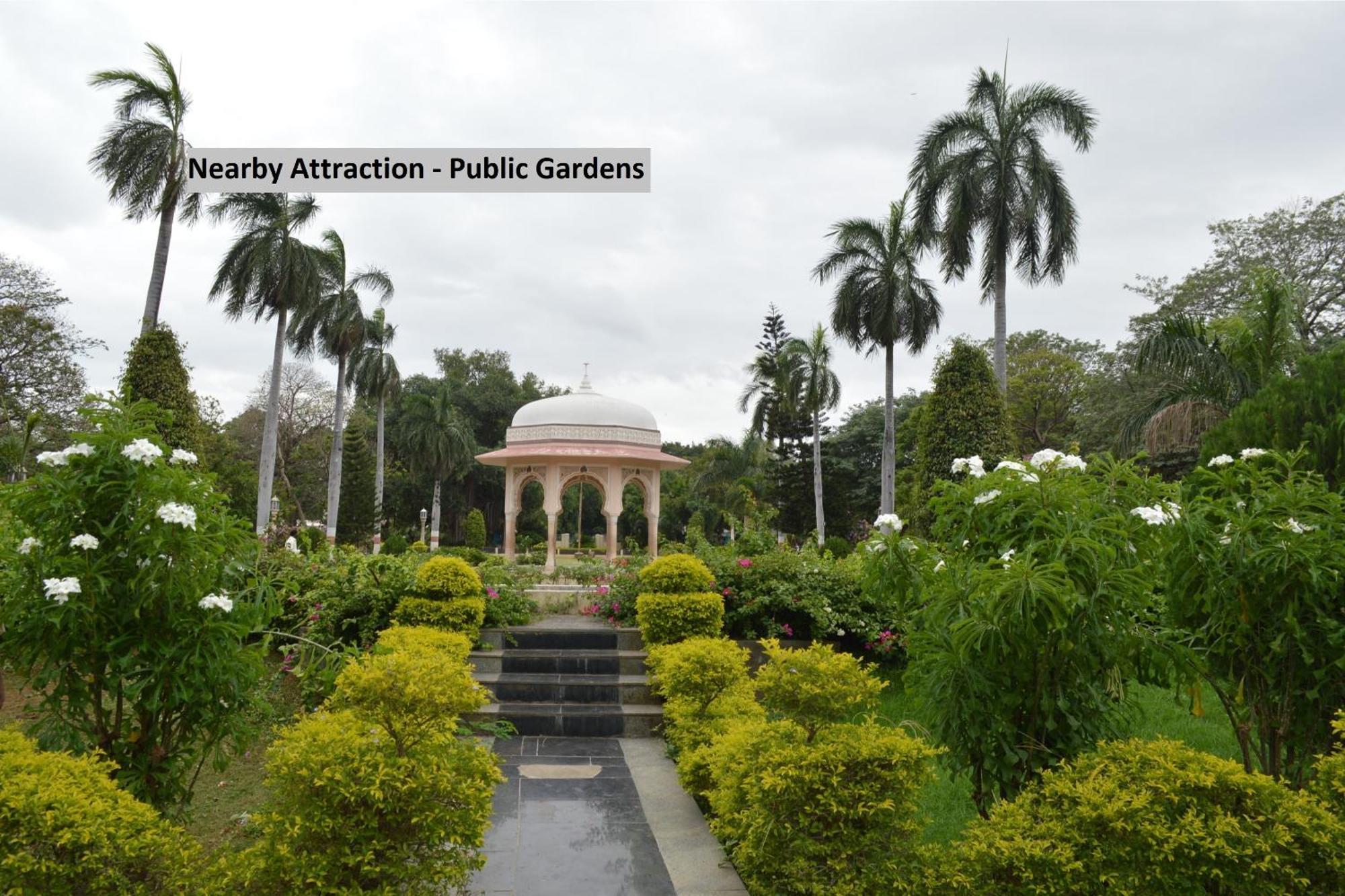 Hotel O Opal Residency Hyderabad Esterno foto